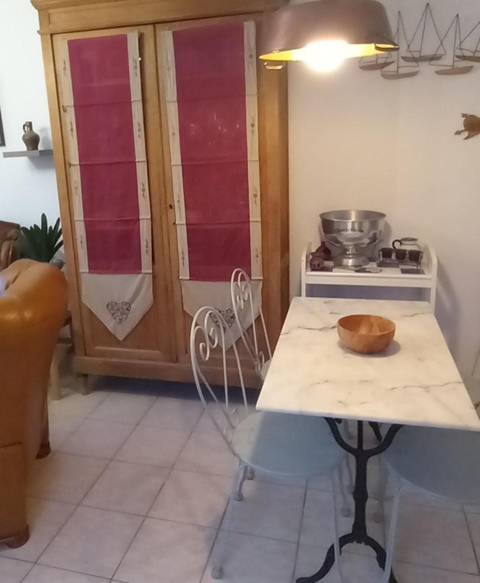 La Petite Maison Saint-Martin-Lez-Tatinghem Экстерьер фото